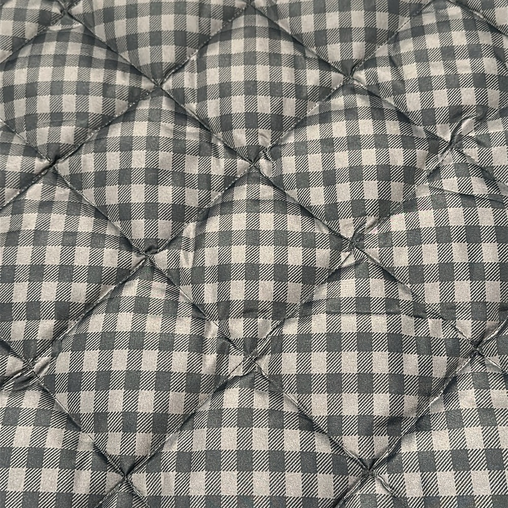 J.Crew Women’s Quilted Black and Gray Checked Vest, EUC, Size XL - Picture 5 of 9